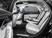 Audi A8 15