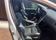 Volvo XC60 22