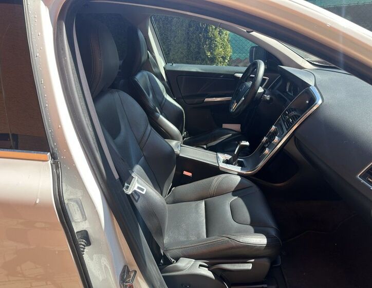 Volvo XC60 22