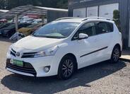 Toyota Verso 3