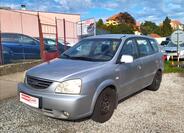 KIA Carens 1