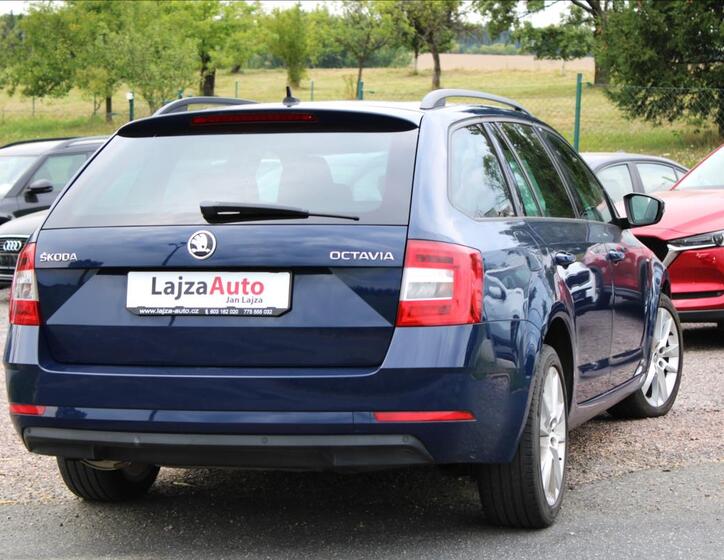 Škoda Octavia 12