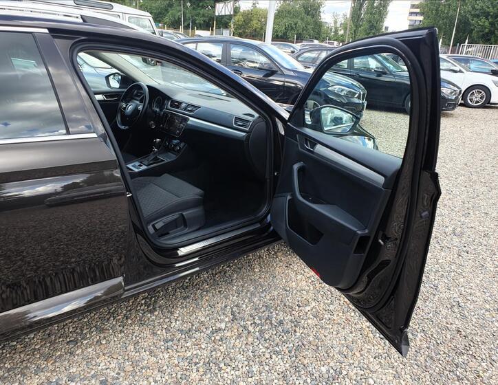 Škoda Superb 10