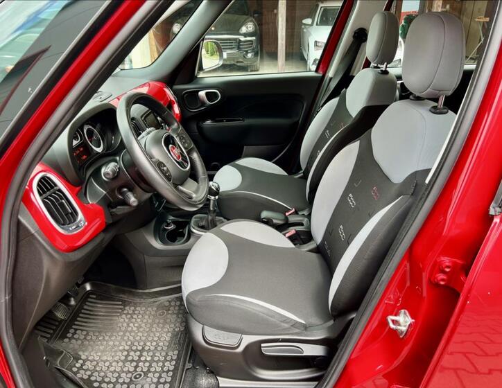 Fiat 500L 10