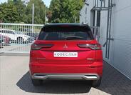 Mitsubishi Outlander 5