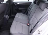 Volkswagen Golf 16