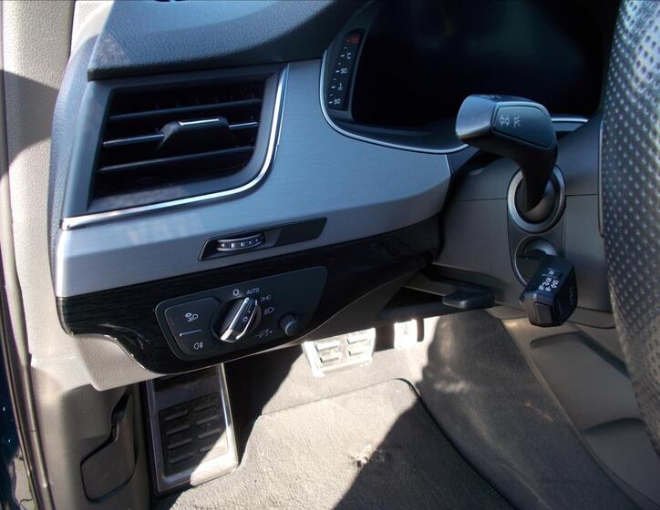 Audi Q7 29