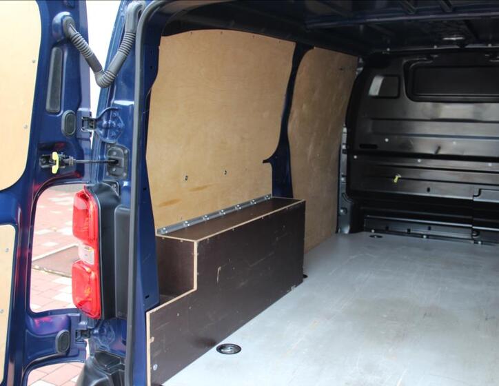 Opel Vivaro 34