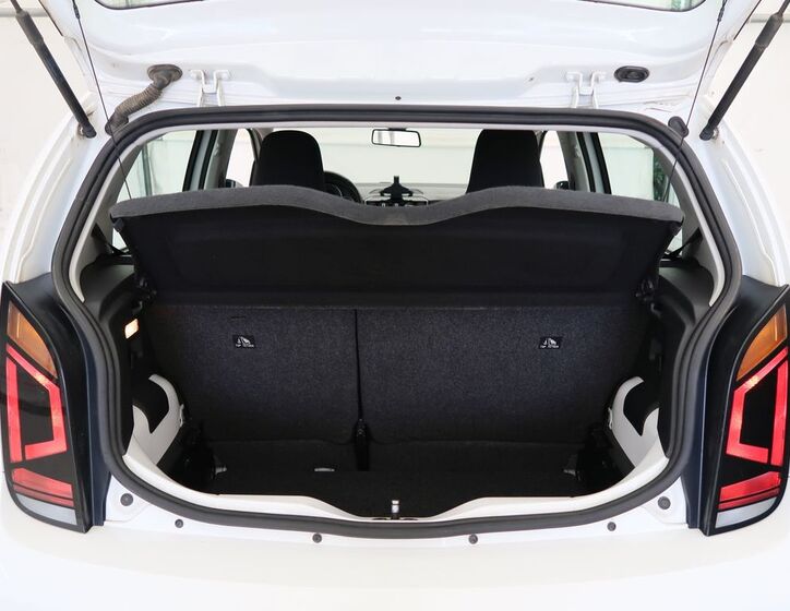 Volkswagen up! 11