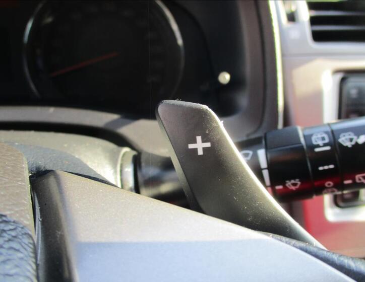 Toyota Avensis 31