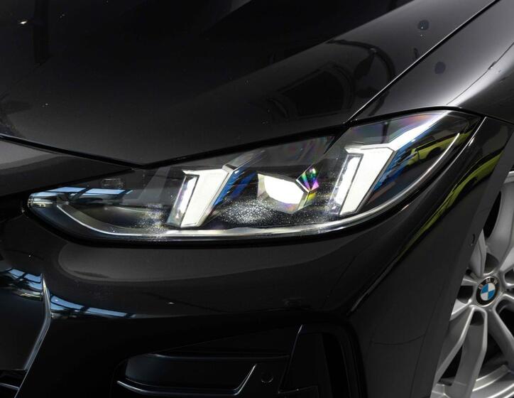 BMW Řada 4 8