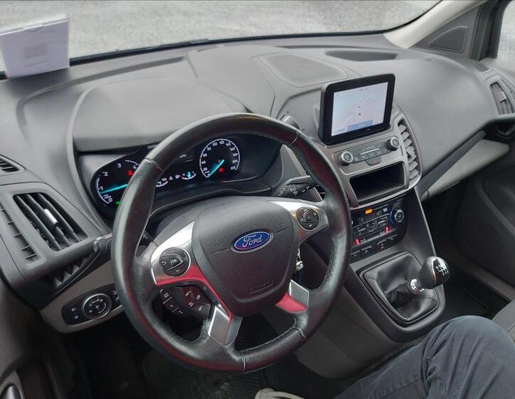 Ford Tourneo Connect 34