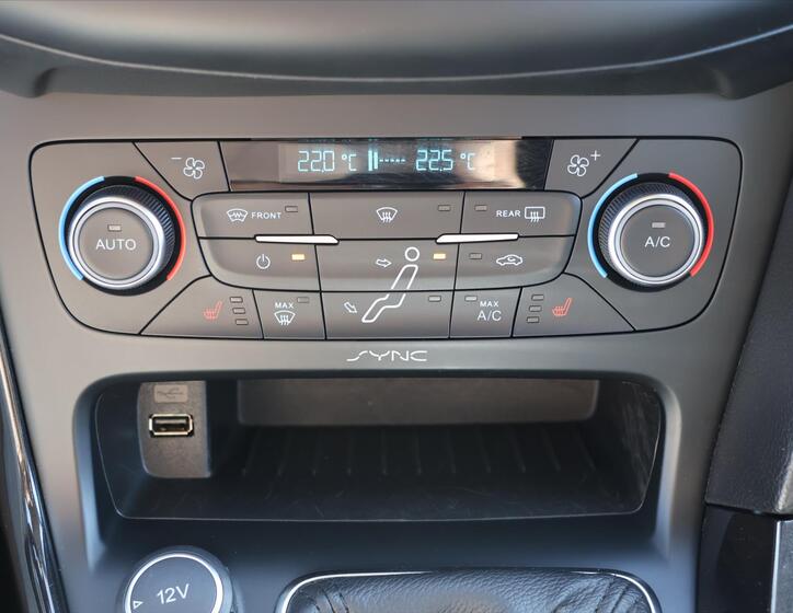 Ford Focus 26