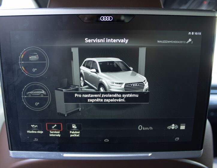 Audi Q7 23