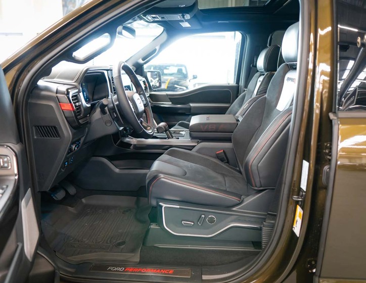 Ford F-150 11