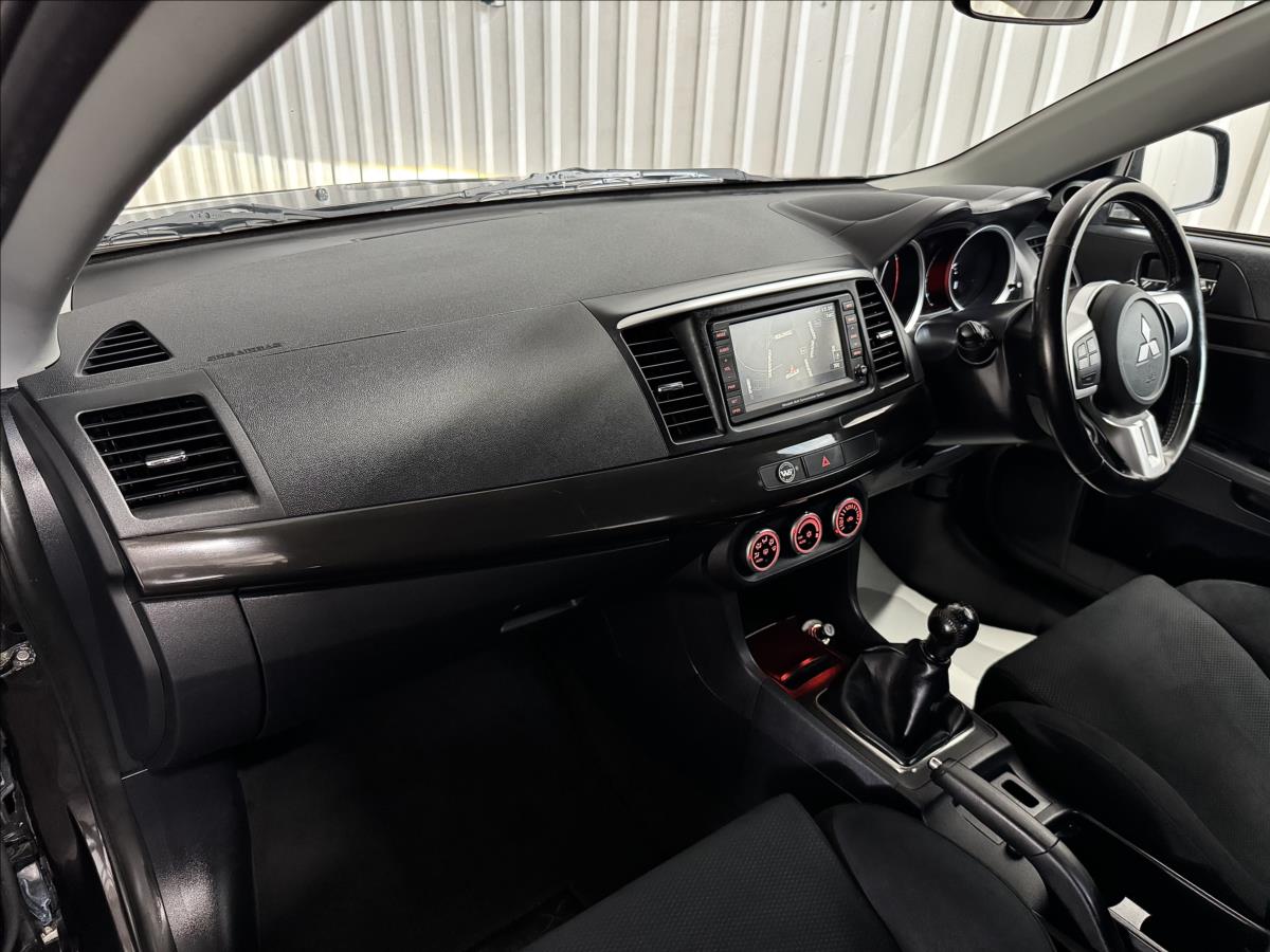 Mitsubishi Lancer