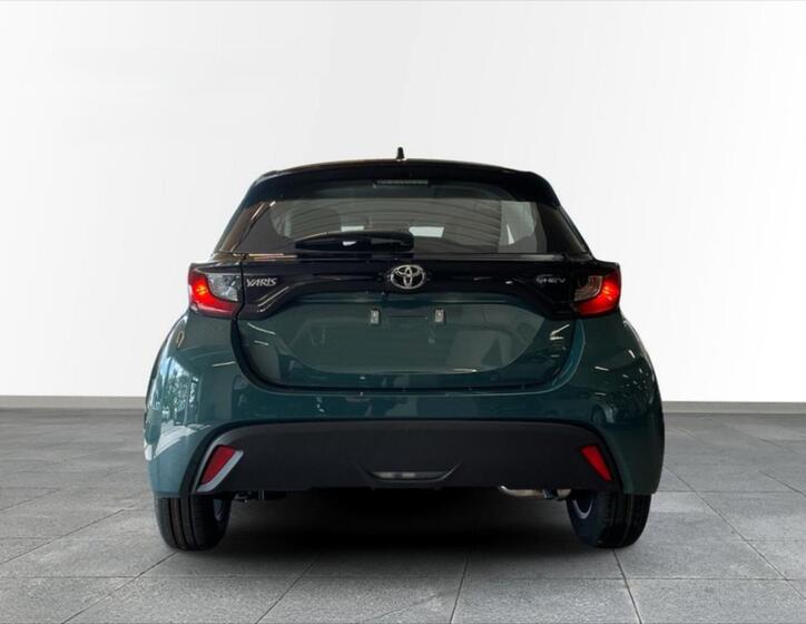 Toyota Yaris 5