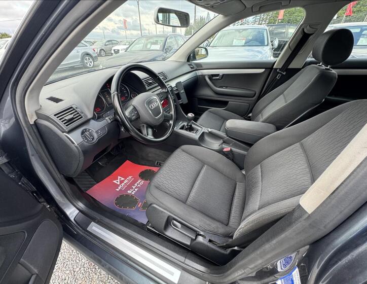 Audi A4 12