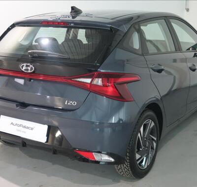 Hyundai i20 4