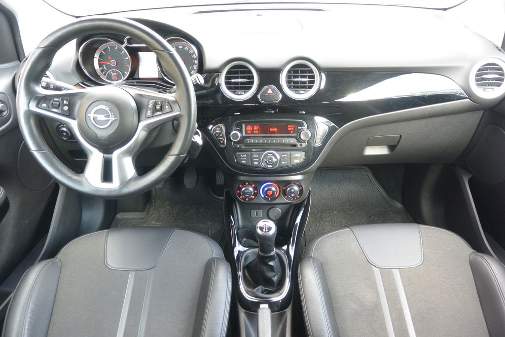 Opel Adam
