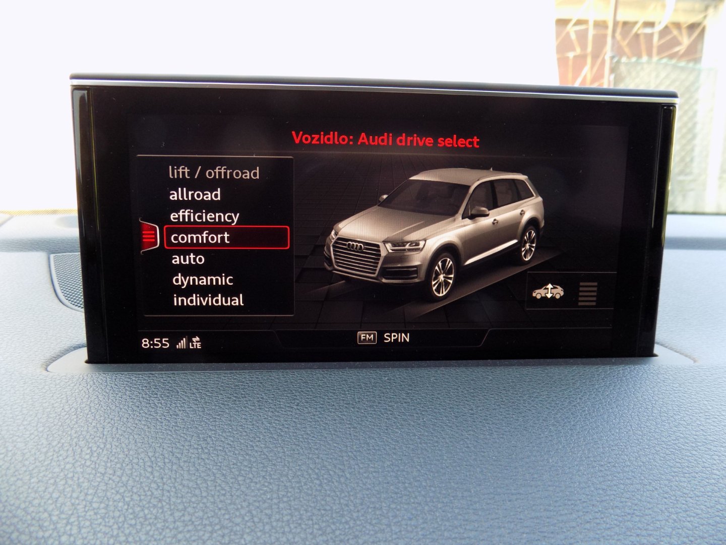 Audi SQ7