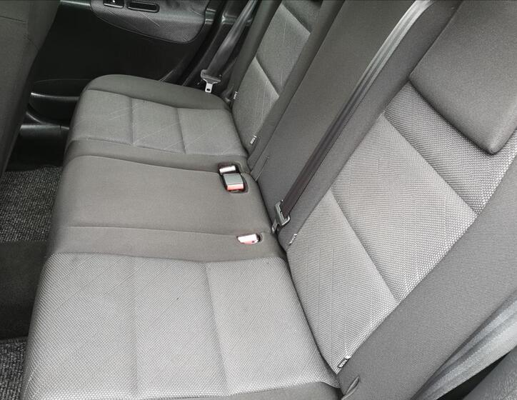 Peugeot 207 15