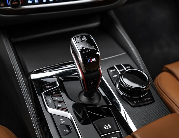 BMW M5 19