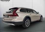 Volvo V90 3