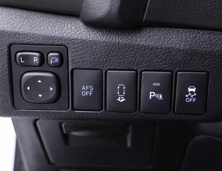 Toyota Auris 14