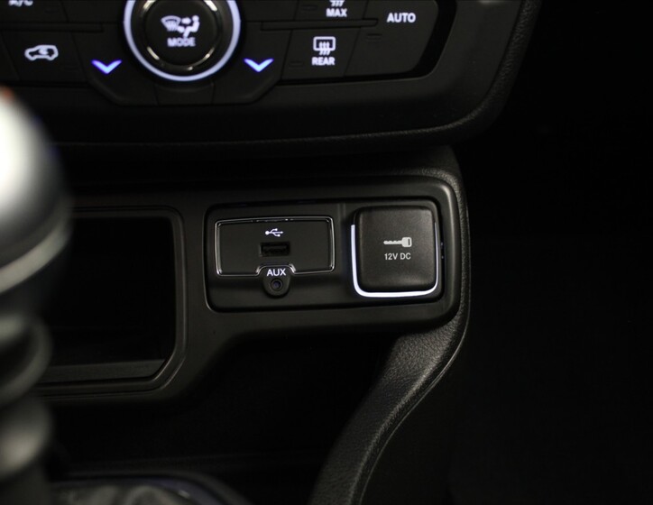 Jeep Renegade 14
