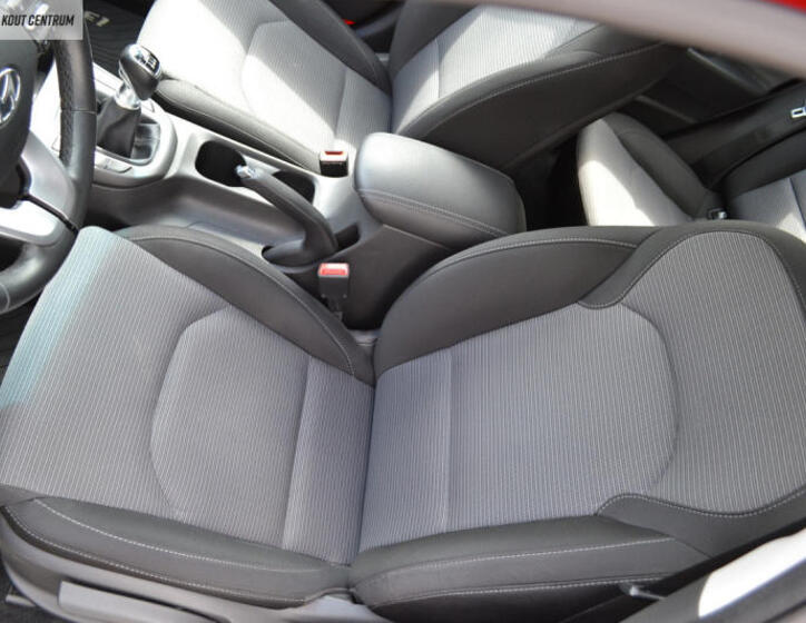Hyundai i30 19