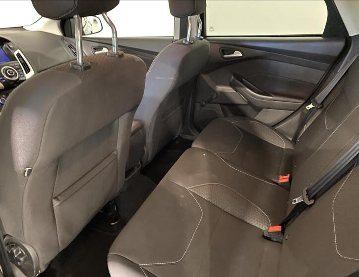 Ford Focus 6