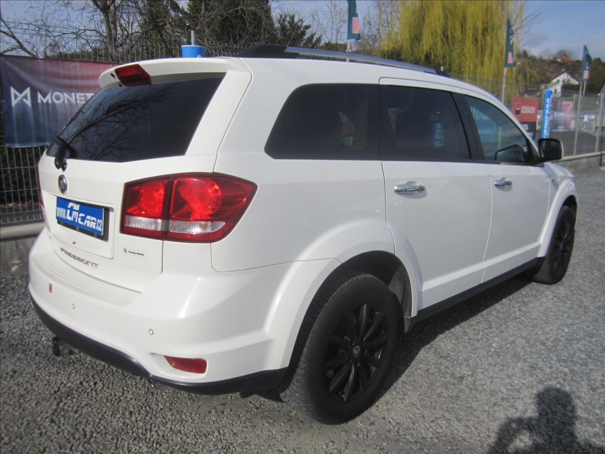 Fiat Freemont