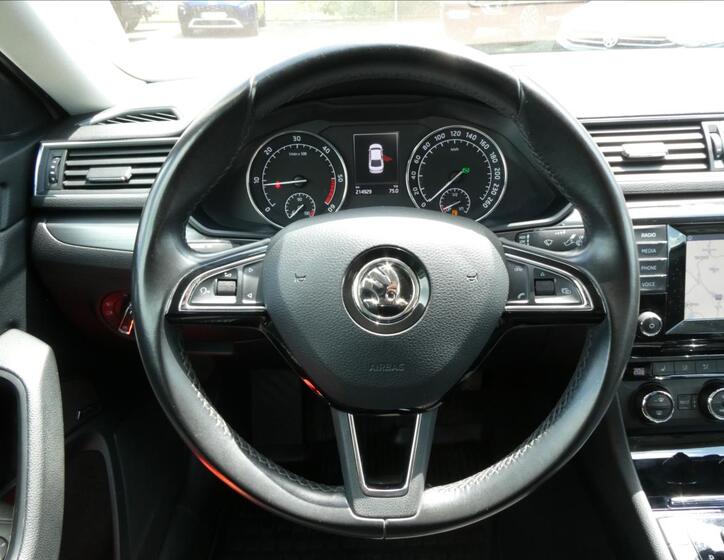 Škoda Superb 31