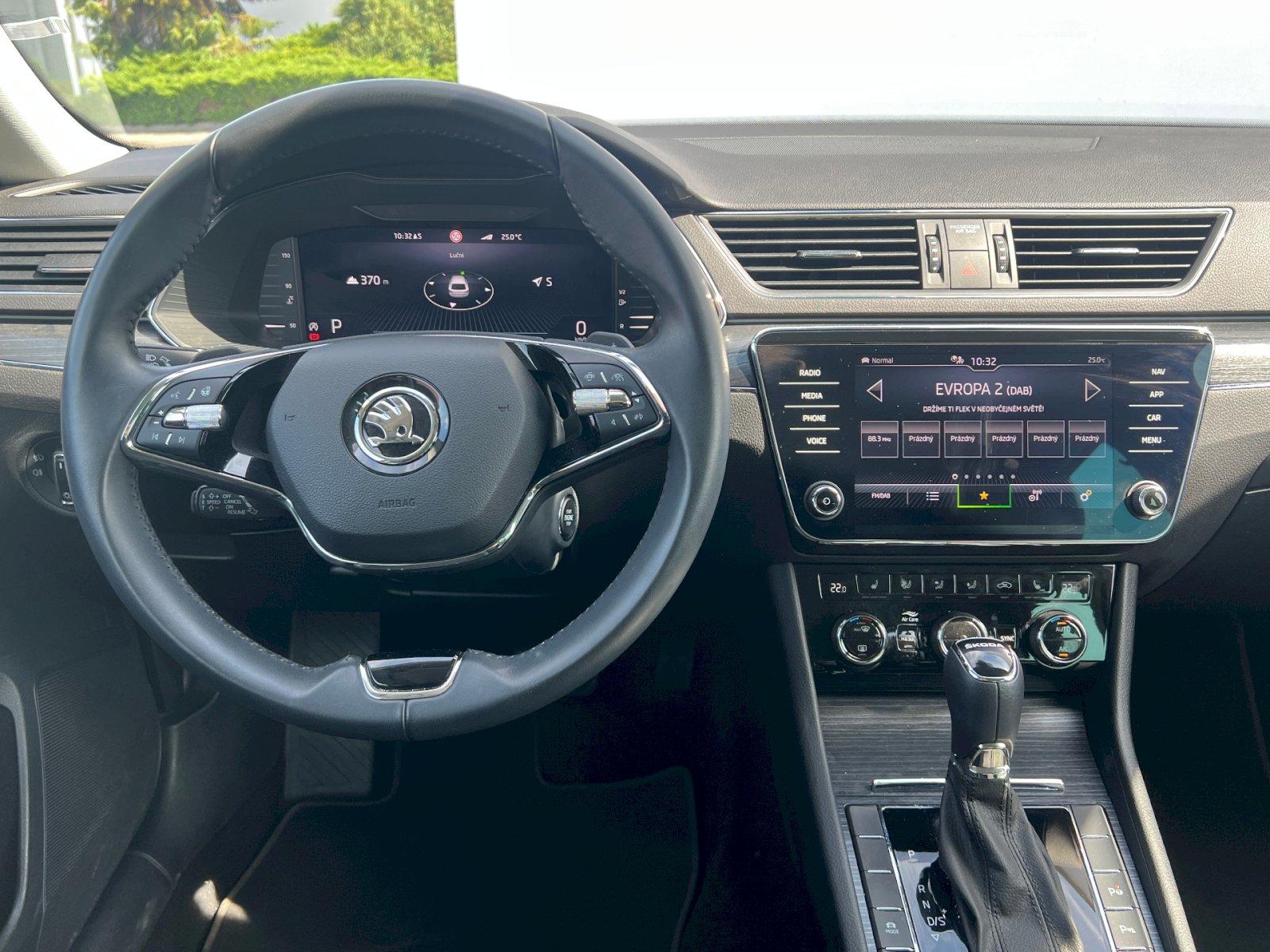 Škoda Superb