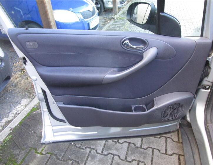 Mercedes-Benz Třídy A 14