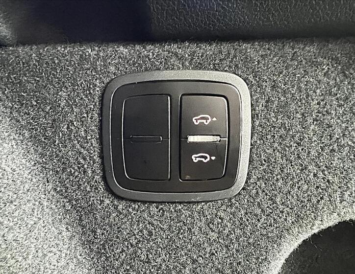 Porsche Macan 27