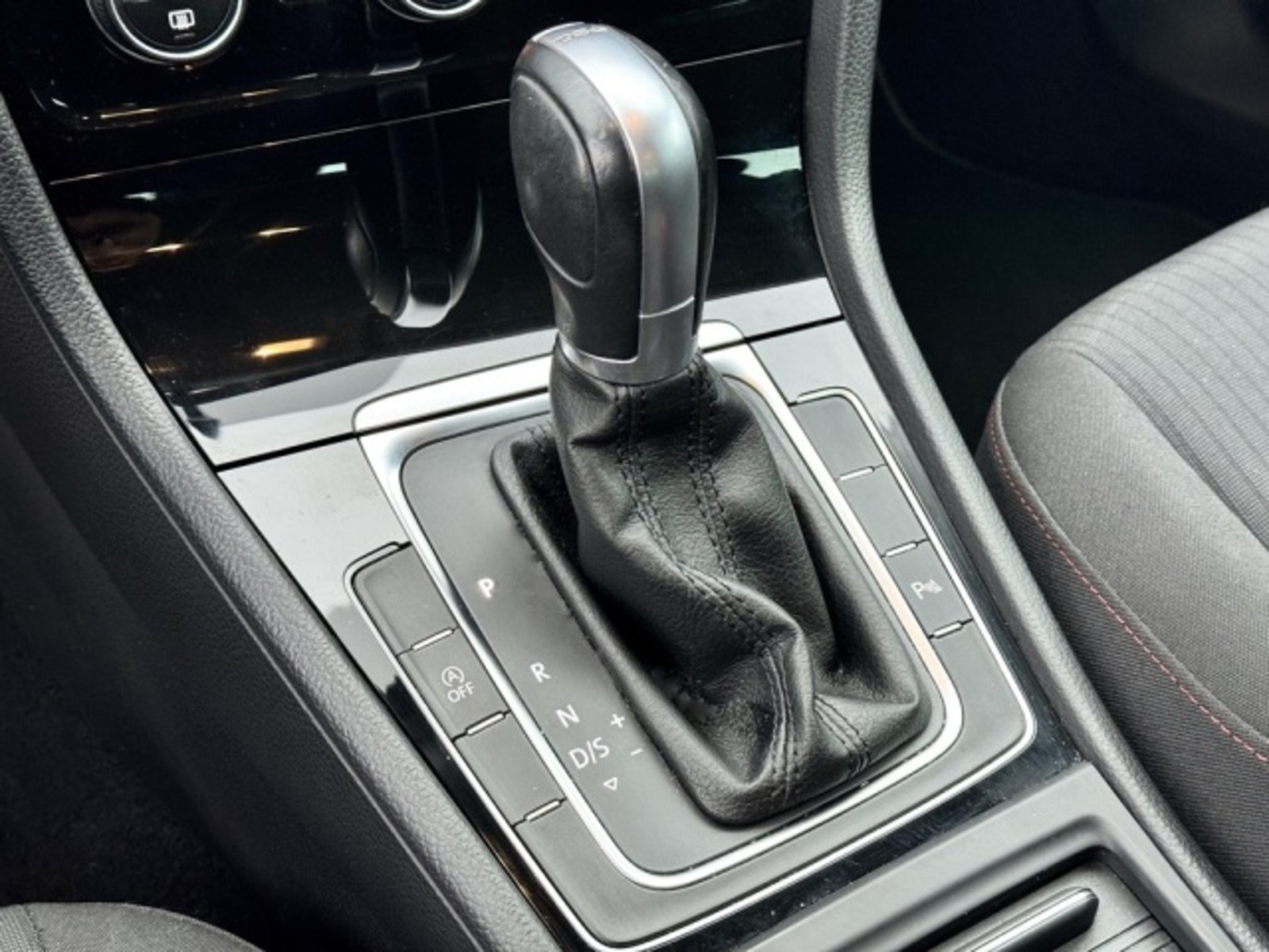 Volkswagen Golf 22