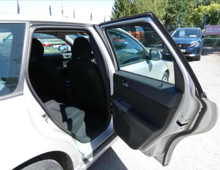 Volvo V50 22