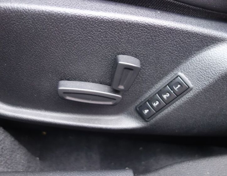 Ford Mondeo 17