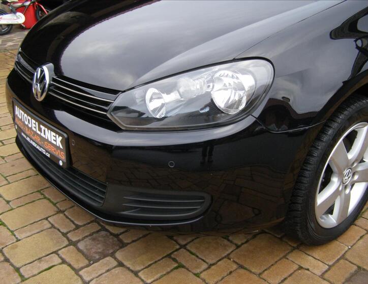 Volkswagen Golf 9
