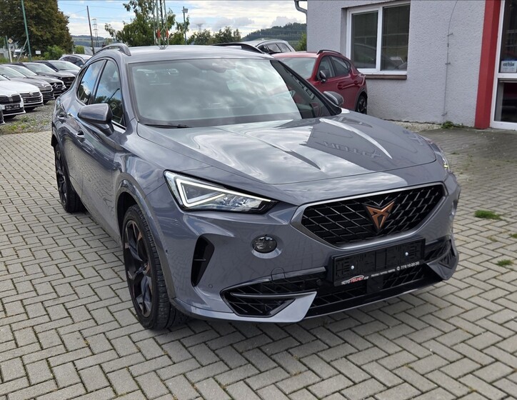 Cupra Formentor 4