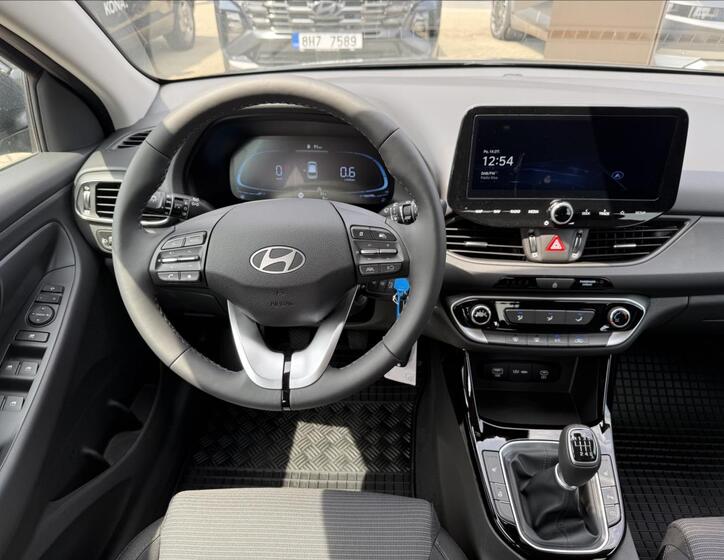 Hyundai i30 10