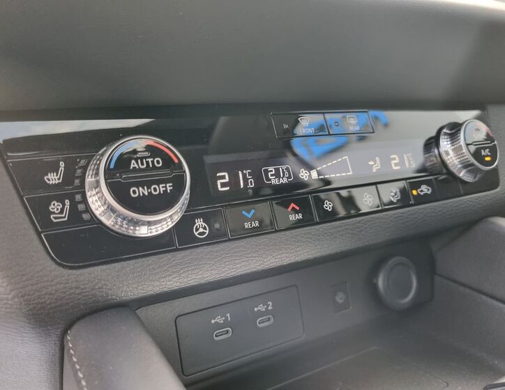 Mitsubishi Outlander 21