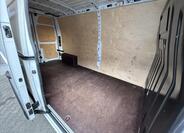 Renault Master 23