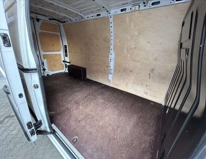 Renault Master 23