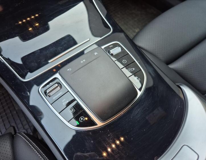 Mercedes-Benz GLC 19