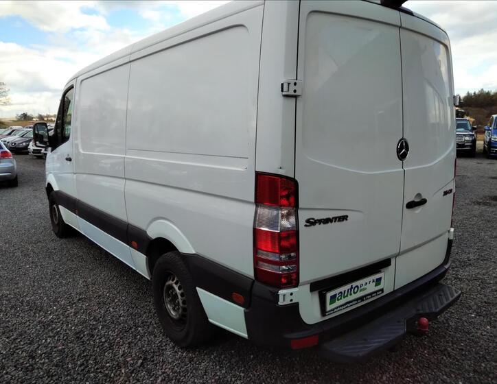 Mercedes-Benz Sprinter 6