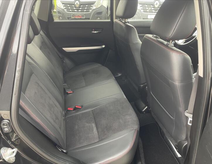 Suzuki Vitara 7