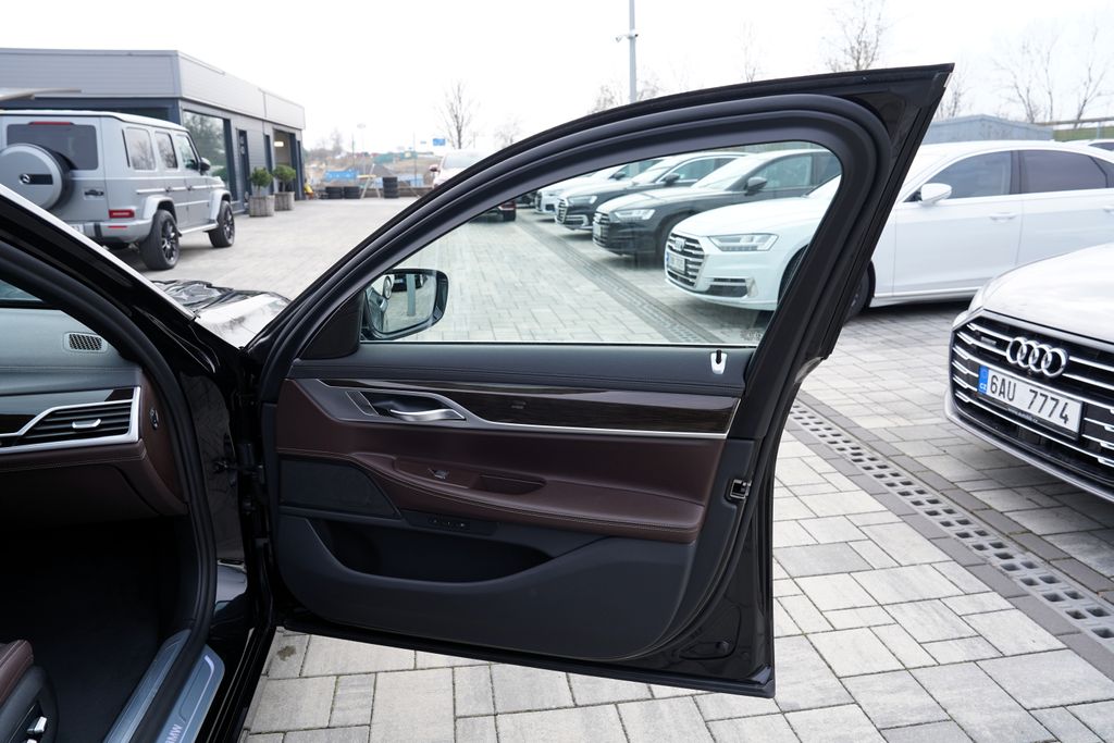 BMW Řada 7